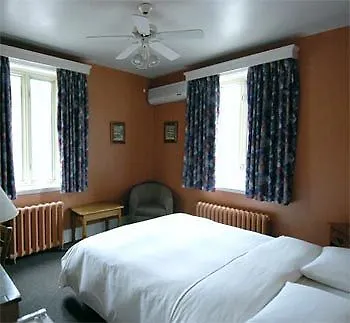 Manoir Charest Hotel Quebec City Canada
